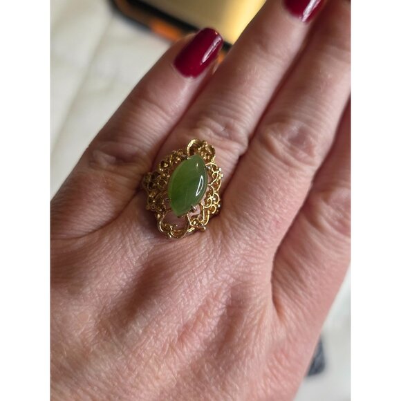 Vintage Gold Plated Green Stone Ring Size 6.5 Elegant Filigree Design Exquisite - Picture 8 of 11